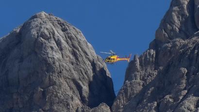 Bild: Luca Bruno/AP/dpa
In den italienischen Alpen ist eine deutsche Bergsteigerin zu Tode gestürzt. (Symbolbild)
