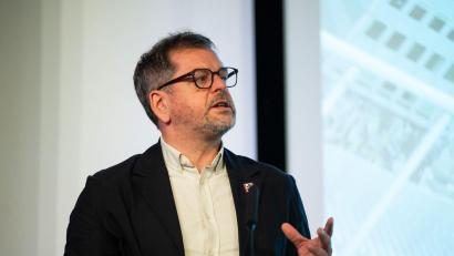 Bild: Christophe Gateau/dpa
Werner Graf ist Co-Fraktionsvorsitzender der Grünen im Berliner Abgeordnetenhaus.