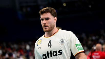 Bild: Sina Schuldt/dpa
Johannes Golla bleibt Kapitän der deutschen Handball-Nationalmannschaft. (Archivbild)