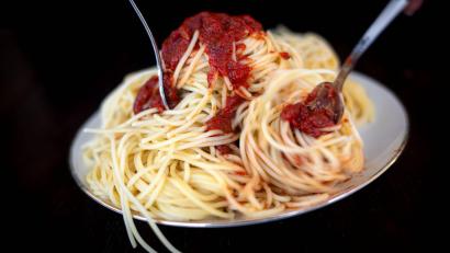 Bild: Sina Schuldt/dpa
Spaghetti bleiben die beliebteste Nudelsorte in Deutschland (Symbolbild)