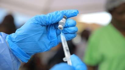 Bild: Sebastien Kitsa Musayi/AP/dpa
Der aktuelle Ebola-Ausbruch hatte Mitte Mai in der Demokratischen Republik Kongo begonnen.
