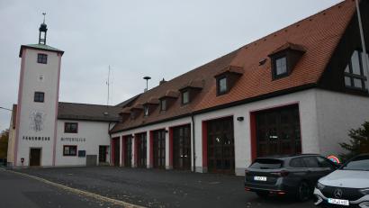 Bild: Josef Rosner
Das Feuerwehrgerätehaus in Mitterteich wurde 1951 erbaut und platzt aktuell aus allen Nähten.