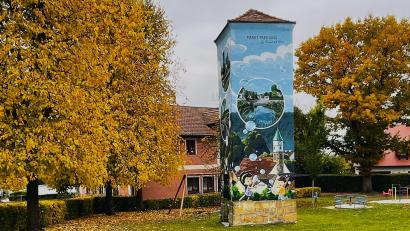 Bild: Gerhard Krones
Das ehemalige Transformatorhaus zur früheren Stromversorgung hinter dem Rathaus in Freihung. Die Stromversorgung der Kommune war Thema im Marktgemeinderat.
