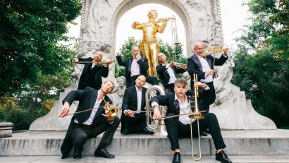 Bild: Maria Frodl
Mnozil Brass - „Strau$$ – Ein Tänzchen zwischen den Stühlen“