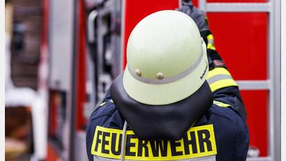 Bild: Philipp von Ditfurth/dpa
Bei dem Brand in Offingen waren sieben Feuerwehren im Einsatz. (Symbolbild)