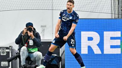 Bild: Uwe Anspach/dpa
Torjubel gegen Lyon: Hoffenheims Offensivstar Andrej Kramaric.