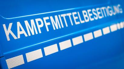 Bild: Moritz Frankenberg/dpa
Spezialisten des Kampfmittelbeseitigungsdienstes waren im Einsatz. (Symbolbild)