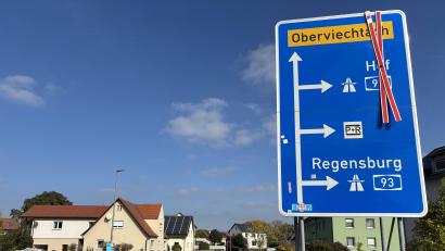 Bild: sbö
Die Ein- und Ausfahrt der Anschlussstelle Nabburg auf der A 93 in Fahrtrichtung Hof wird für mehrere Wochen gesperrt sein.