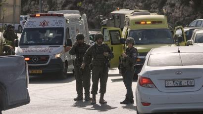 Bild: Mahmoud Illean/AP/dpa
Israel startet nach eigenen Angaben eine „Anti-Terror-Operation“ im Raum Hebron.