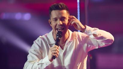 Bild: Joerg Carstensen/dpa
Aktuell auch bei „The Voice of Germany“ zu sehen: Nico Santos. (Archivbild)
