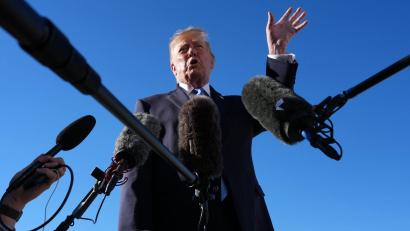 Bild: Jacquelyn Martin/AP/dpa
US-Präsident Trump will die Ergebnisse der Midterms akzeptieren – unter gewissen Voraussetzungen.