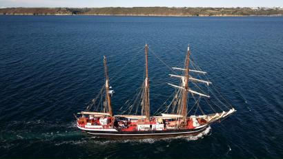 Bild: Moritz v. A.
Mit diesem Segelschiff ist Vinzenz aktuell unterwegs.
