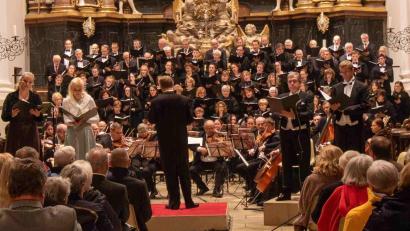 Bild: Nils Wittmann 
Chor der Basilika Waldsassen und Chor Rastislav Blansko.