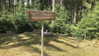 Archivbild: Werner Robl
Die seit über 100 Jahren genutzte Quelle, das "Steinerne Brünnerl", musste saniert werden. Die Maßnahme ist bis auf Restarbeiten abgeschlossen.