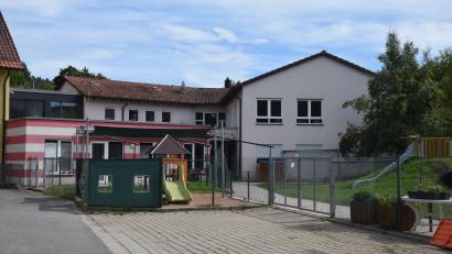 Archivbild: Ernst Frischholz
Der mehrheitliche Beschluss des Irchenriether Gemeinderates auf Übernahme der Trägerschaft für den Kindergarten Sankt Otto hat nach Überprüfung durch die Kommunalaufsicht Bestand.