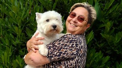 Bild: Räthel
Das Kursana-Domizil in Weiden hat eine neue Chefin. Seit 1. August führt Anja Räthel das Pflegeheim in der Innenstadt. Immer mit dabei: West-Highland-Terrier Balou.