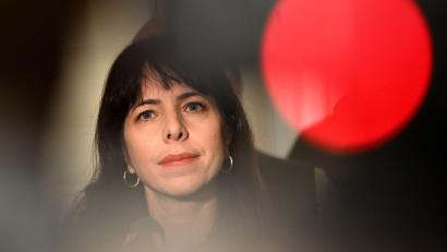 Bild: Britta Pedersen/dpa
Will Regierende Bürgermeisterin werden: Elif Eralp.