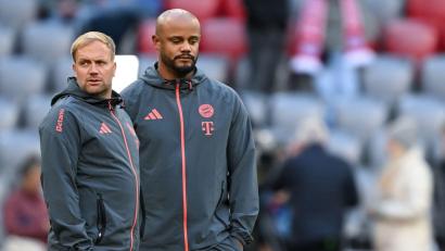 Bild: Sven Hoppe/dpa
Der Chef (r) und sein Assistent.