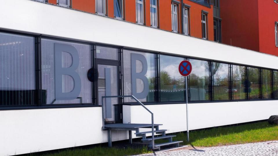 Berufsbegleitend studieren - OTH Professional macht&#039;s möglich. Eindrücke vom Campus... Bild: Reiner Wittmann