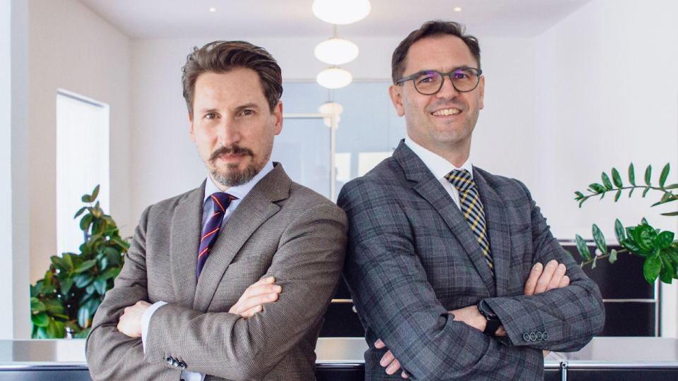 Die Fachanwälte Norbert Gicklhorn und Thomas Bäumler (von links) von der Kanzlei Gicklhorn &amp; Bäumler Partnerschaftsgesellschaft mbB. Bild: exb