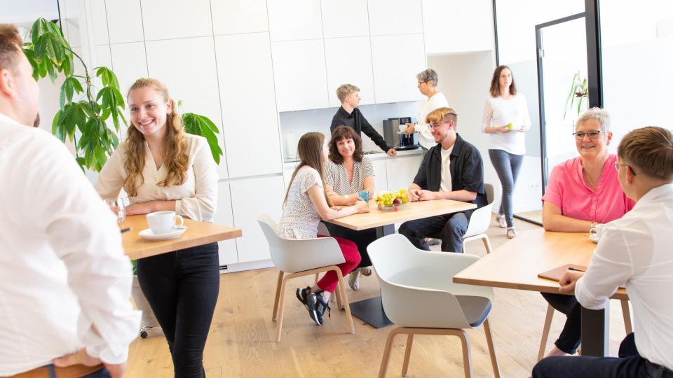 ETL Lang &amp; Kollegen zeichnet unter anderem der außergewöhnlich gute Zusammenhalt der Mitarbeiter aus. Bild: exb