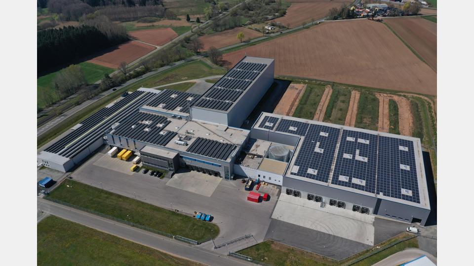 Das Logistikzentrum von ATP Autoteile in Pressath. Bild: exb
