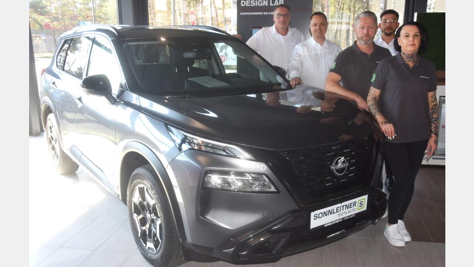 Mit der Eröffnung eines modernen Nissan-, Renault- und Dacia-Standorts in Weiden beginnt ein neues Kapitel für Autofahrer in der Region. Bild: fz