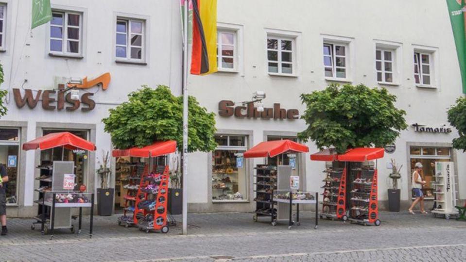 Weiss Schuhe - eine Institution in Weiden. Bild: Weiss Schuhe