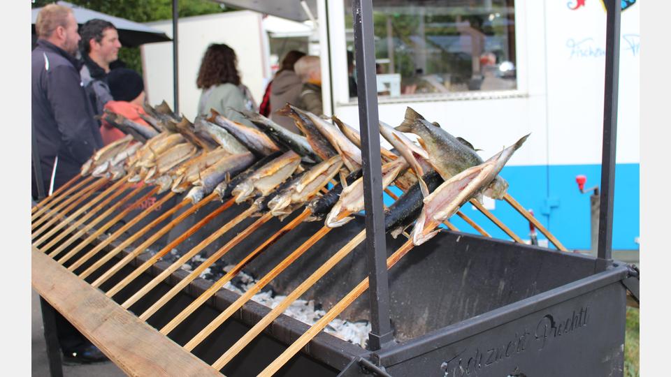 Willkommen am Markt der regionalen Genüsse. Bild: exb