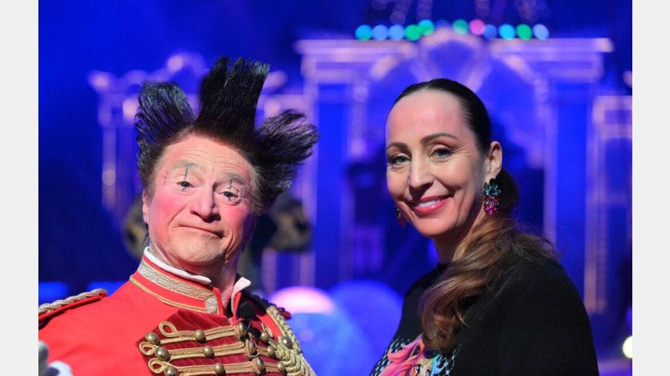 Clown Fumagalli und Circus-Krone-Direktorin Jana Mandana Lacey-Krone. Bild: Felix Hörhager