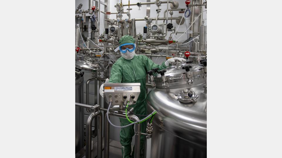 Ein Arbeitstag von Kerstin Bruckner bei Pharma Stulln Bild: Sara Neidhardt