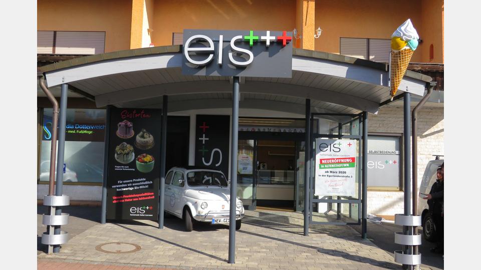 Eis+++ ist von Weiden in die Egerländerstraße 3 nach Altenstadt/WN umgezogen. Bild: adj
