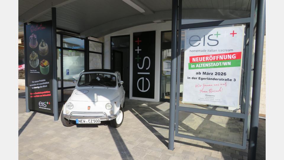 Das Familienunternehmen Eis+++ freut sich auf viele Besucher. Bild: adj