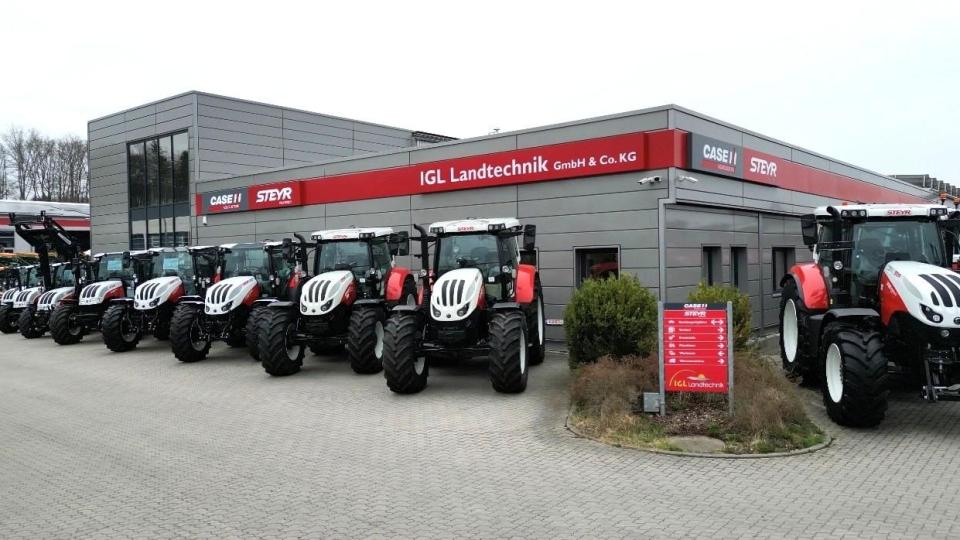 Die Firma Igl-Landtechnik in Pfreimd lädt am Wochenende 28./29. März zur Frühjahrsausstellung ein. Bild: Hirsch