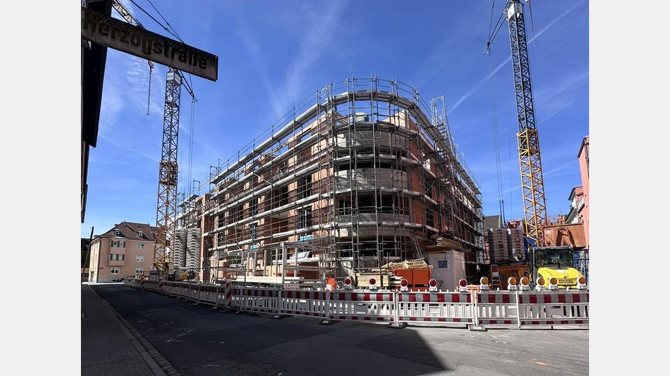 Moderner Wohnungsbau in Weiden: nachhaltig, innenstadtnah und wirtschaftlich durchdacht. Bild: exb