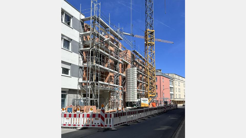 Moderner Wohnungsbau in Weiden: nachhaltig, innenstadtnah und wirtschaftlich durchdacht. Bild: exb