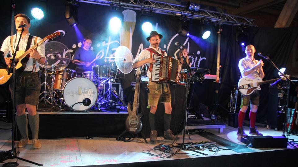 Die Band "Grögötz Weißbir" in Action. Bild: Konrad Rosner