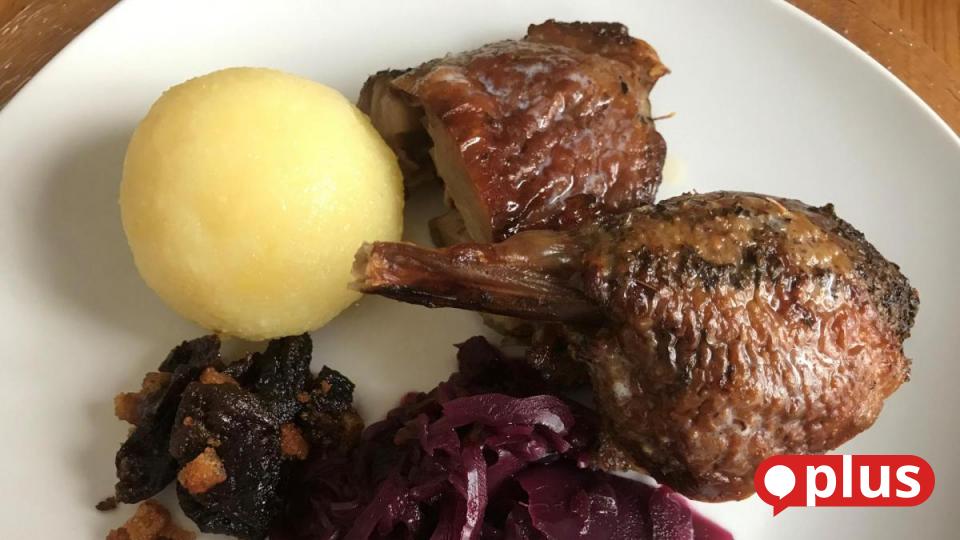 Gänsebraten mit Backpflaumen | Onetz