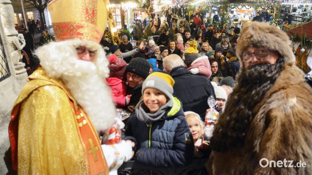 Brucker Christkindlmarkt Einstimmen auf Weihnachten AmperKurier Brucker Christkindlmarkt Einstimmen auf Weihnachten AmperKurier