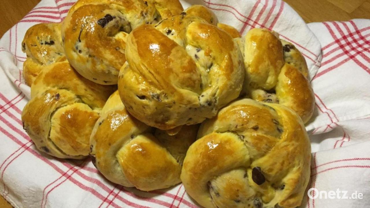 Leckeres Gebäck mit Oliven und Käse | Onetz Leckeres Gebäck mit Oliven und Käse | Onetz