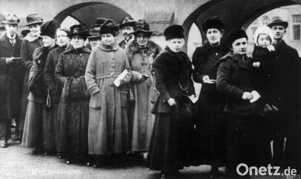 Zum 100 Jubilaum Des Frauenwahlrechts Wir Sind Nicht Prasent