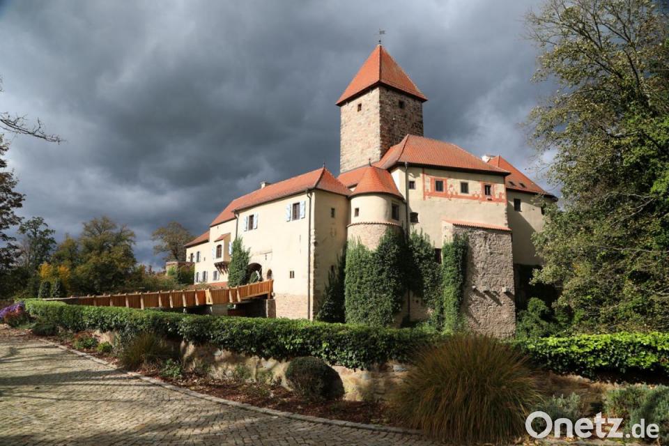 Burg Wernberg wird zur Klinik: VIP-Patienten im Visier | Onetz