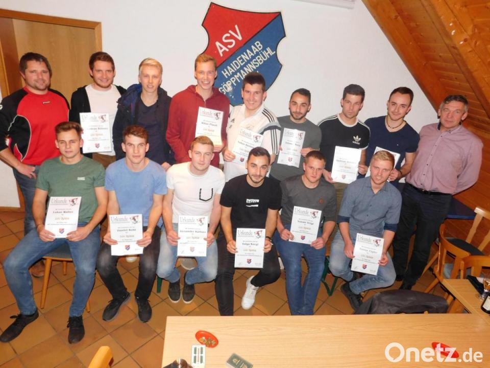 Jubiläum mit einstelligem Tabellenplatz feiern | Onetz