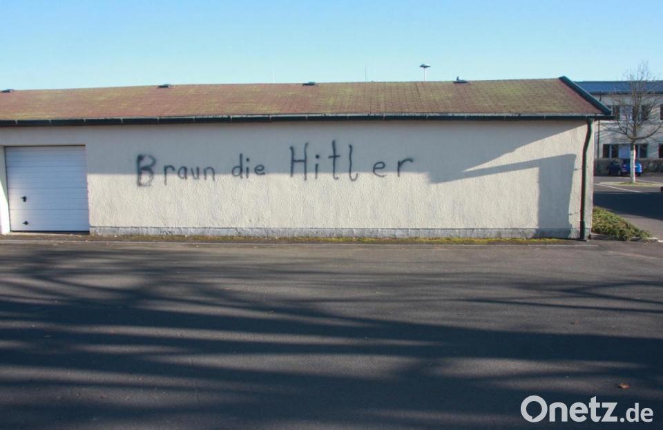 500 Euro Belohnung für Hinweise auf Garagenschmierer | Onetz